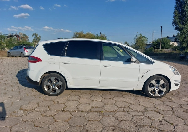 Ford S-Max cena 19999 przebieg: 417000, rok produkcji 2011 z Bydgoszcz małe 92